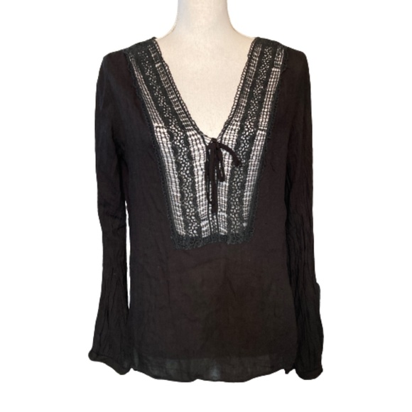 Danbiro Tops - DANBIRO black boho lace shirt top long sleeve women’s